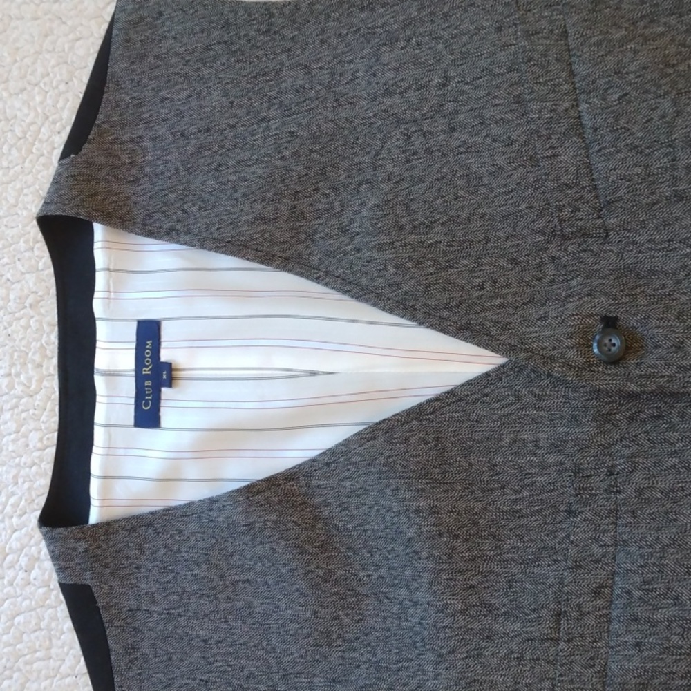 Like New Club Room XL Black/White Herringbone Adjustable Vest - Picture 9 of 11